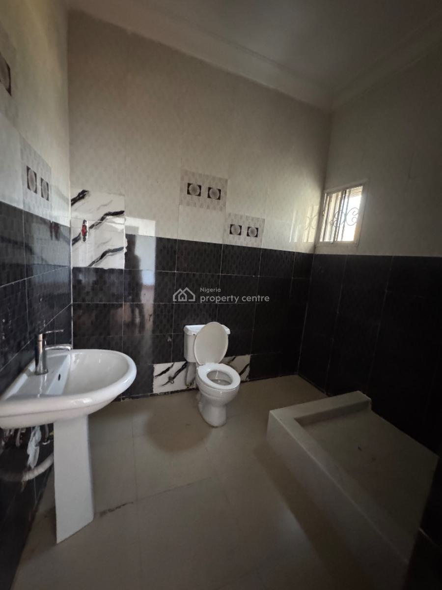 Self Contain Masters, Bera Estate, Lekki Expressway, Lekki, Lagos, Self Contain (single Rooms) for Rent