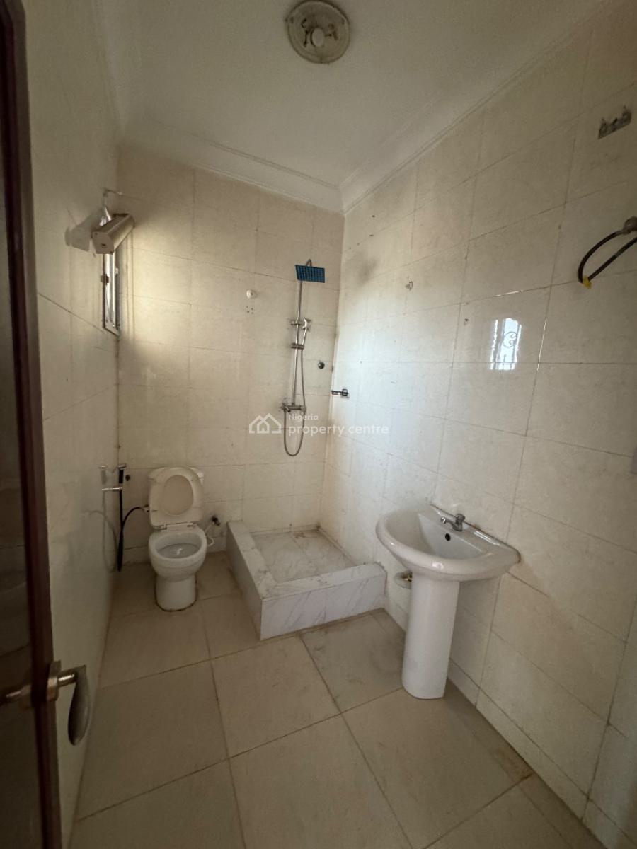 Self Contain, Bera Estate, Lekki Expressway, Lekki, Lagos, Self Contain (single Rooms) for Rent