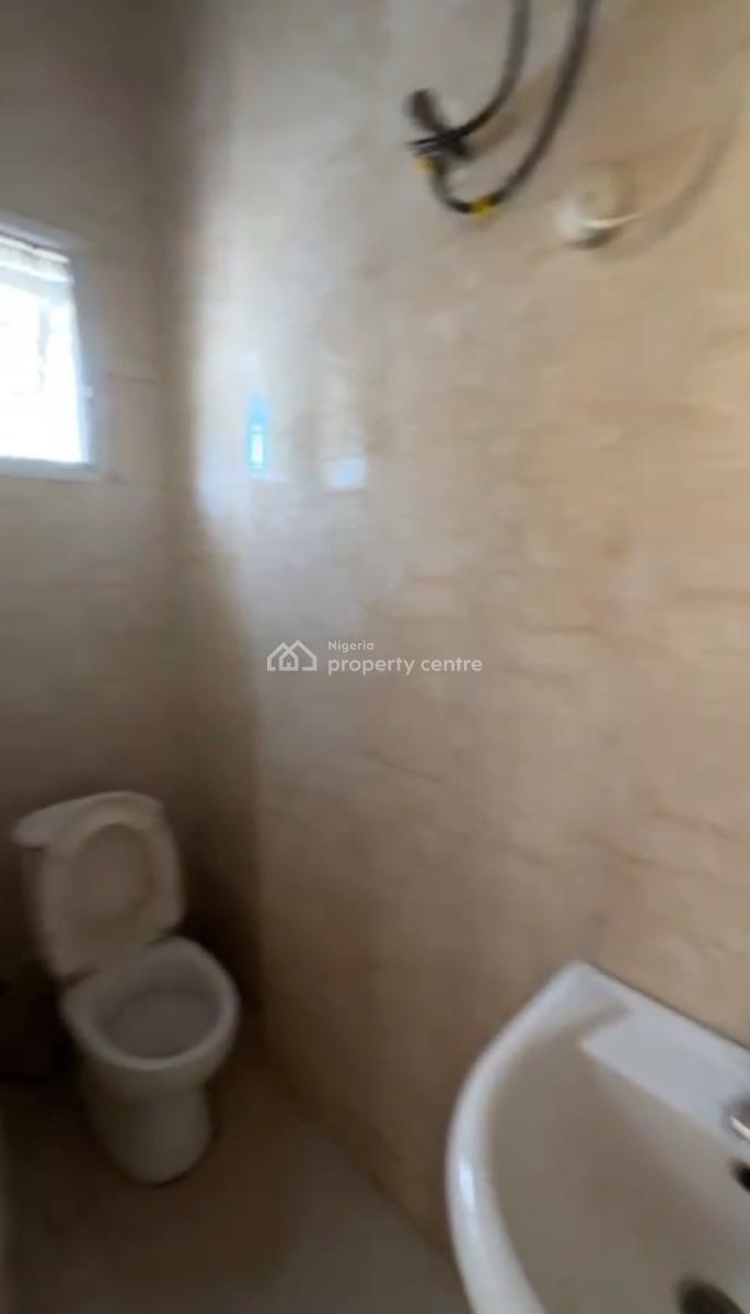 Self Contain, Bera Estate, Lekki Expressway, Lekki, Lagos, Self Contain (single Rooms) for Rent