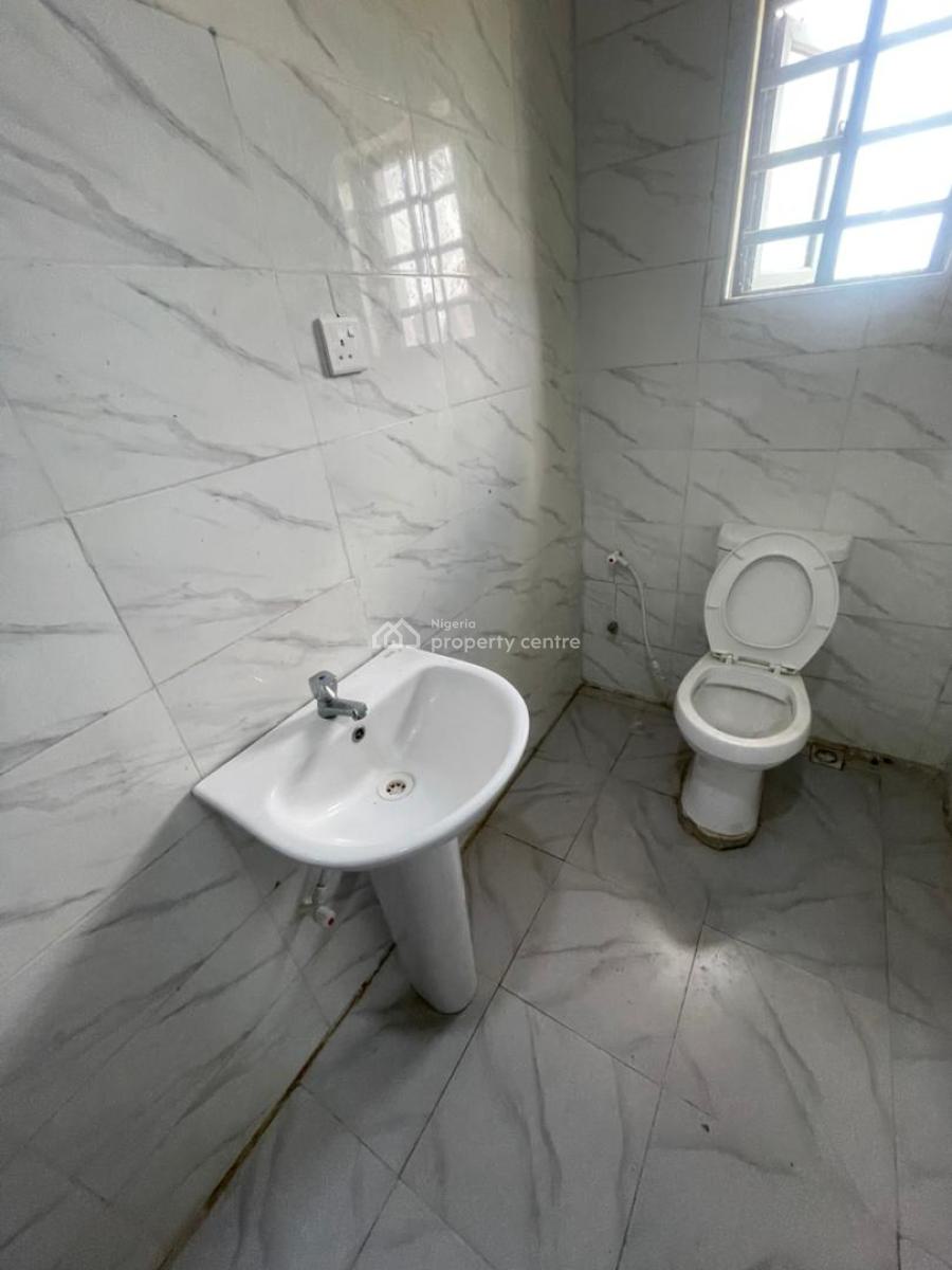 2 Bedroom Apartment, Hope Ville Estate Sangotedo Ajah Lagos, Sangotedo, Ajah, Lagos, Flat / Apartment for Rent