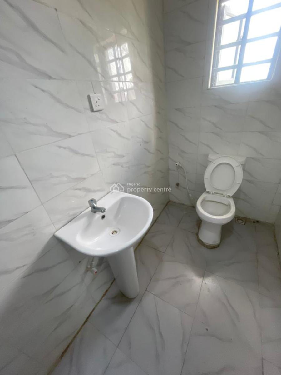 2 Bedroom Apartment, Hope Ville Estate Sangotedo Ajah Lagos, Sangotedo, Ajah, Lagos, Flat / Apartment for Rent