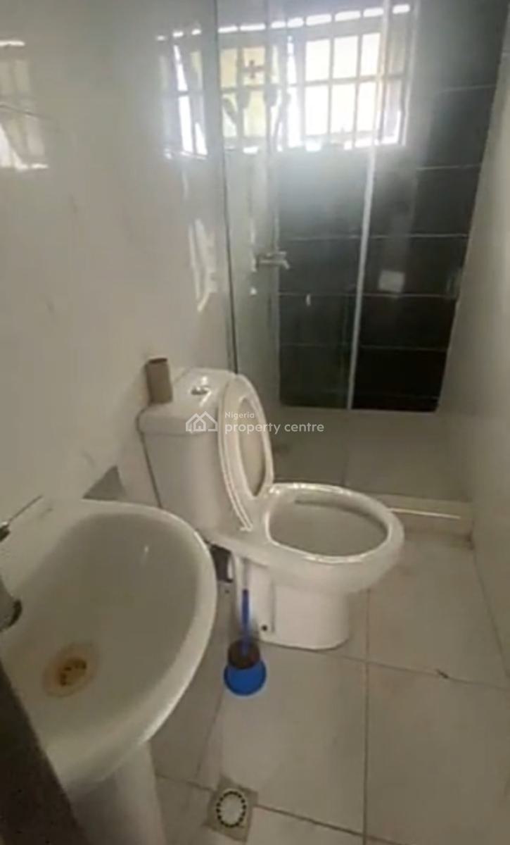 Newly Built & Spacious 2 Bedroom Apartment { Video Available}, Behind Blenco Shoppers Hub, Sangotedo, Ajah, Lagos, Flat / Apartment for Rent