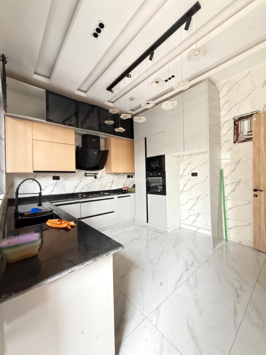 4 Bedroom Terrace Duplex with Swimming Pool, Lekki Phase 1, Lekki, Lagos, Terraced Duplex for Sale