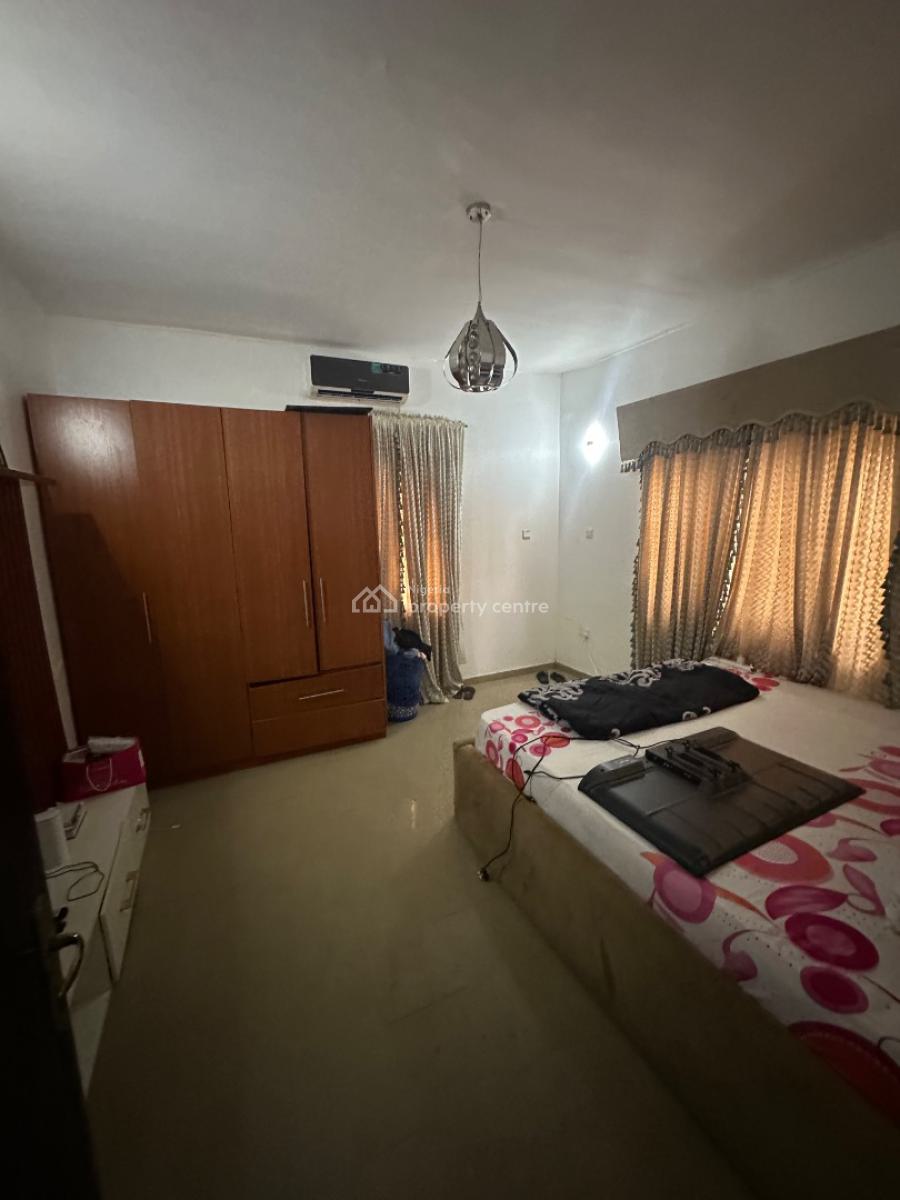 Two Bedroom Apartment in a Decent Neighborhood, 5th Avenue Gwarinpa, Gwarinpa, Abuja, Flat / Apartment for Rent