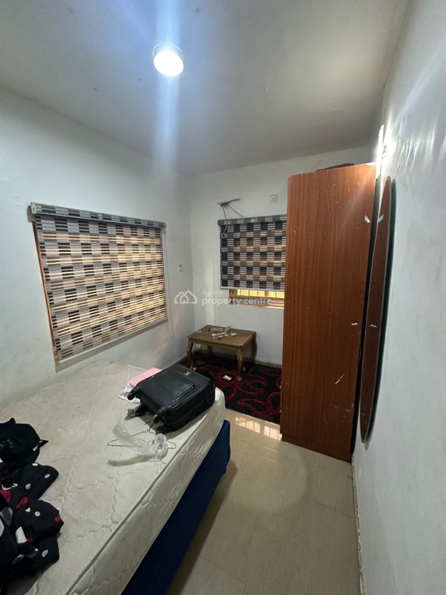 Two Bedroom Apartment in a Decent Neighborhood, 5th Avenue Gwarinpa, Gwarinpa, Abuja, Flat / Apartment for Rent