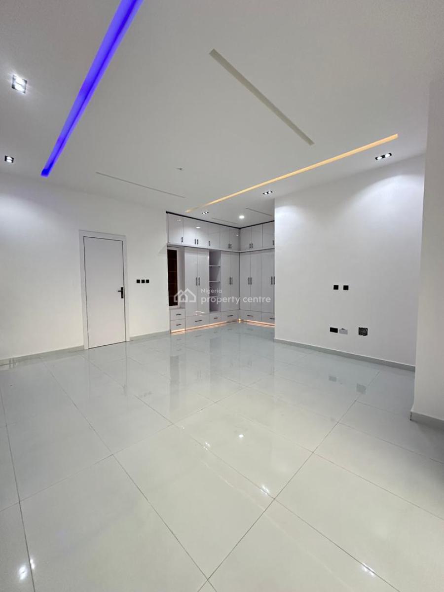 Well-built Luxury Spacious 4 Bedroom Fully Detached Duplex with Bq, Ajah, Lagos, Detached Duplex for Sale