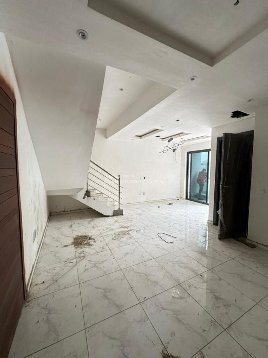 Luxury 2 Bedroom Apartment with Elevator, Lekki Phase 1, Lekki, Lagos, Flat / Apartment for Sale