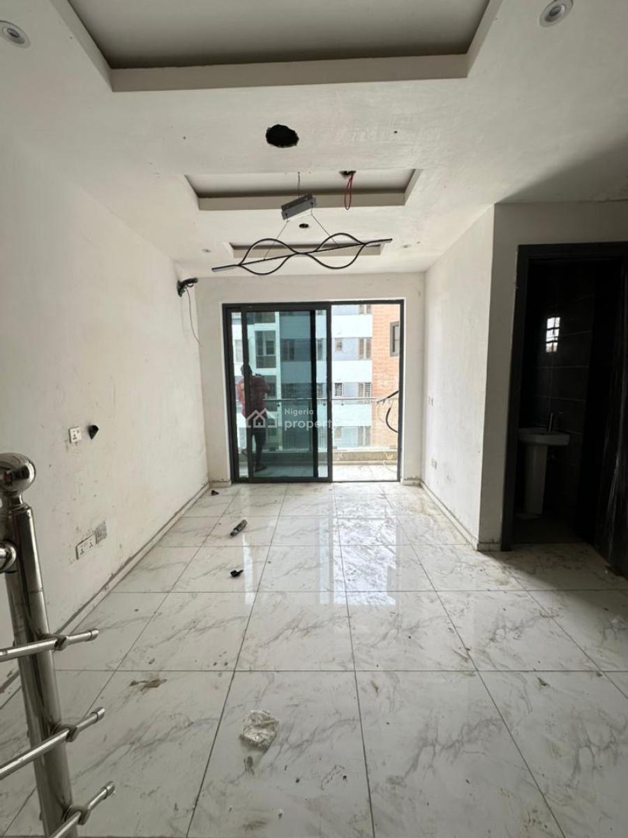 Luxury 2 Bedroom Apartment with Elevator, Lekki Phase 1, Lekki, Lagos, Flat / Apartment for Sale