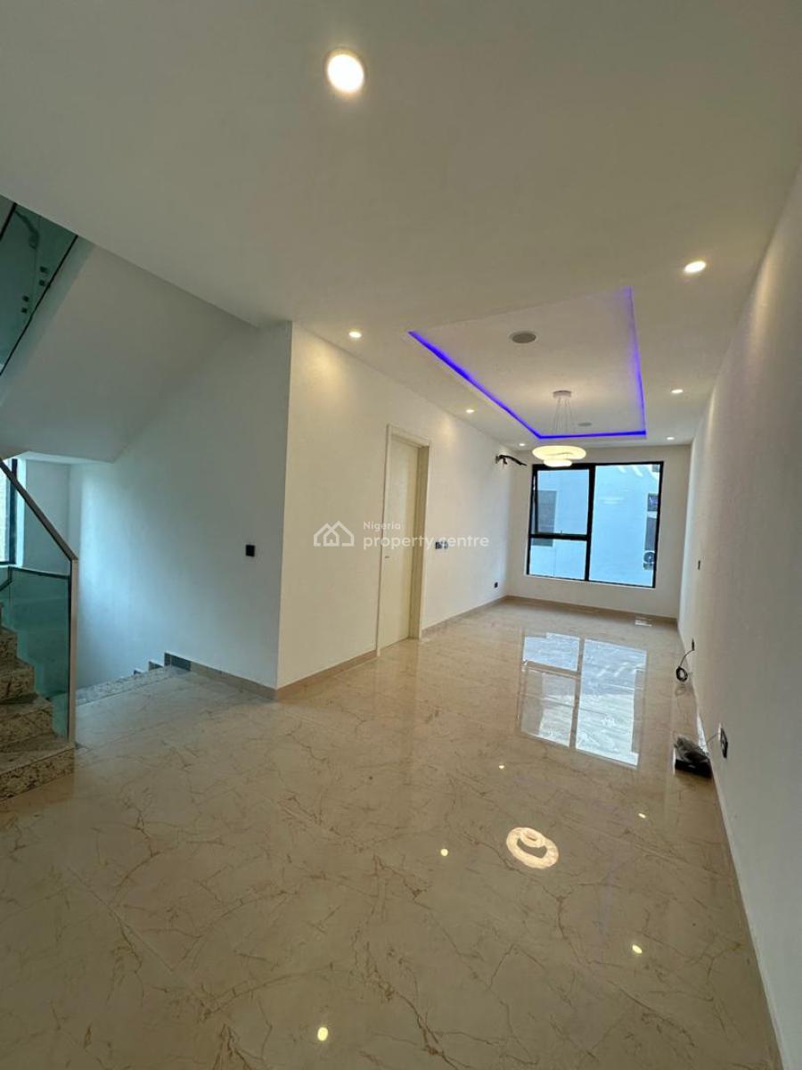 Exquisitely Finished Serviced 5 Bedroom Semi-detached House with Bq, Lekki Phase 1, Lekki, Lagos, Semi-detached Duplex for Sale