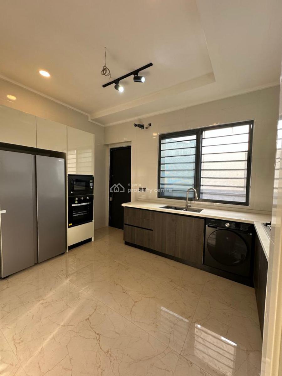 Exquisitely Finished Serviced 5 Bedroom Semi-detached House with Bq, Lekki Phase 1, Lekki, Lagos, Semi-detached Duplex for Sale