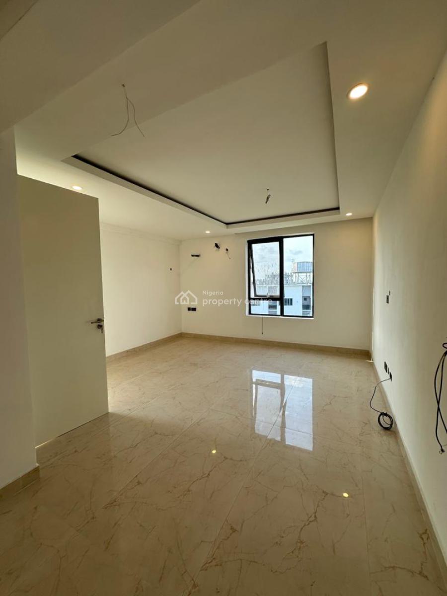 Exquisitely Finished Serviced 5 Bedroom Semi-detached House with Bq, Lekki Phase 1, Lekki, Lagos, Semi-detached Duplex for Sale