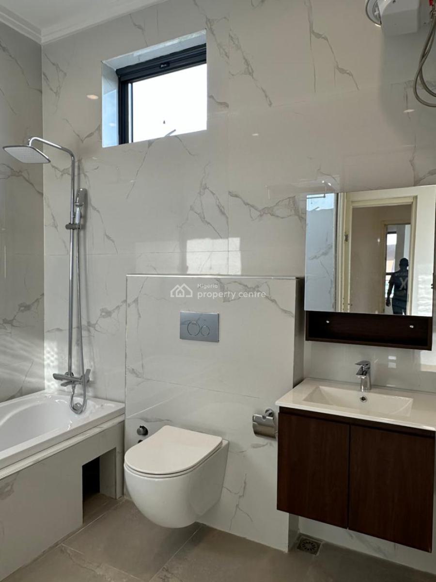 Exquisitely Finished Serviced 5 Bedroom Semi-detached House with Bq, Lekki Phase 1, Lekki, Lagos, Semi-detached Duplex for Sale