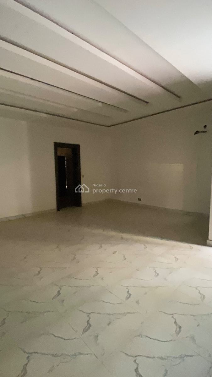 Neatly Built 3 Bedroom Flat  Jahi, Jahi, Jahi, Abuja, Block of Flats for Sale