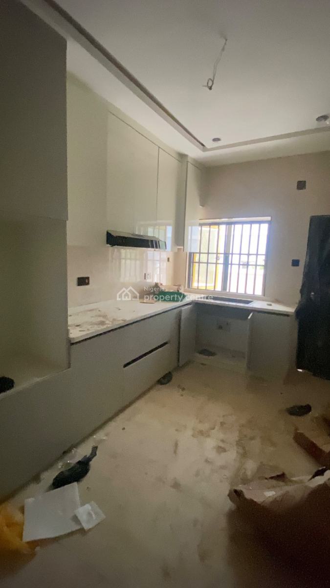 Newly Built 4 Bedroom Terrace Duplex + Bq  Jahi, Jahi, Jahi, Abuja, Terraced Duplex for Sale