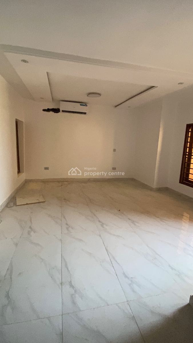 Neatly Built 4 Bedroom Terrace Duplex + Bq  Jahi, Jahi, Jahi, Abuja, Terraced Duplex for Rent