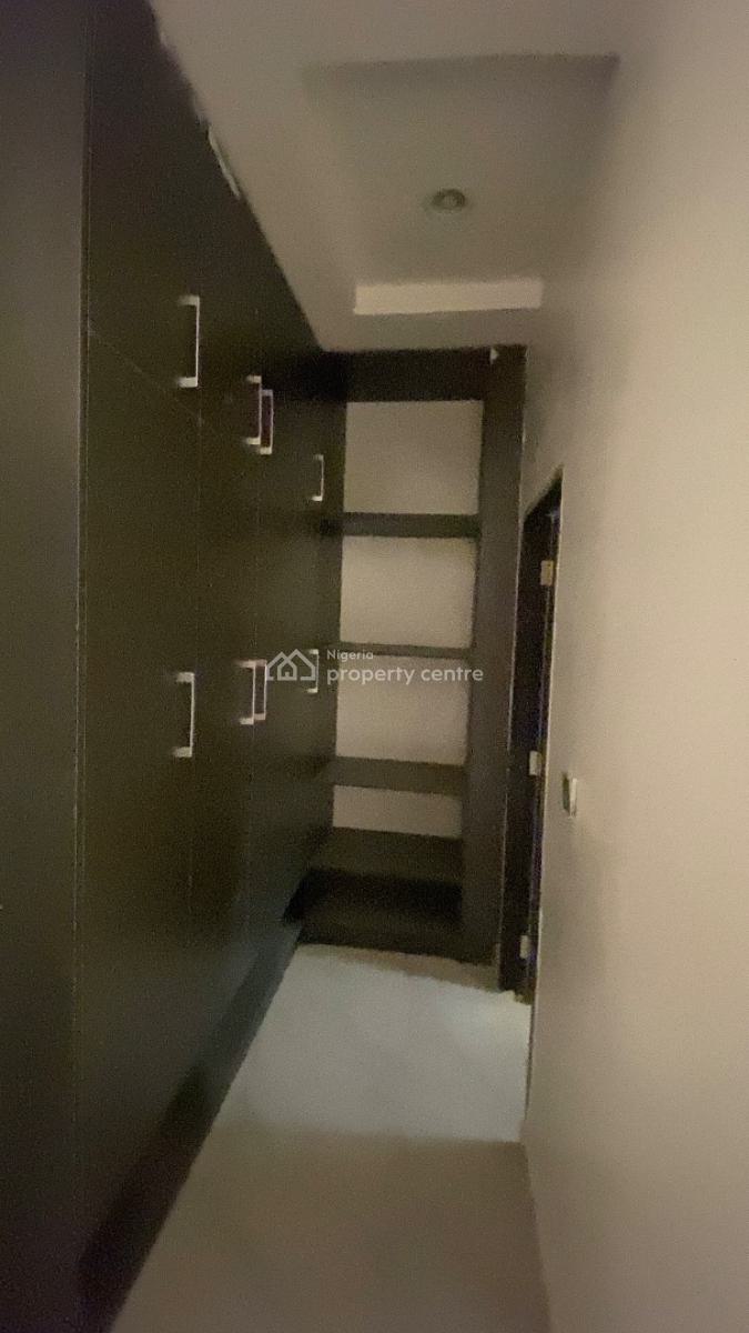 Neatly Built 4 Bedroom Terrace Duplex + Bq  Jahi, Jahi, Jahi, Abuja, Terraced Duplex for Rent