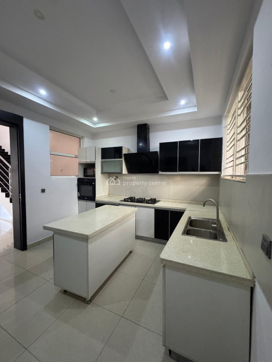Very Spacious 5 Bedroom Semi Detached Duplex with Bq, Osapa London, Osapa, Lekki, Lagos, Semi-detached Duplex for Sale