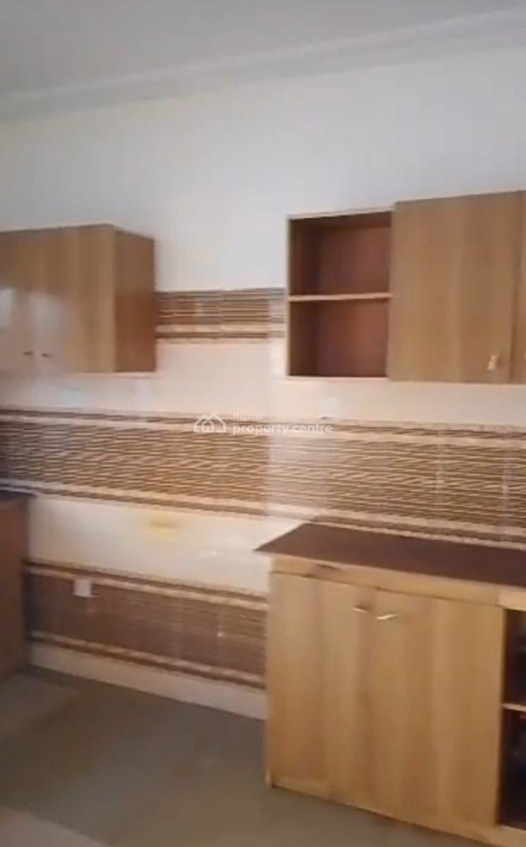 Large and Spacious 2 Bedroom Apartment {video Available}, Thomas Estate, Ajah, Lagos, Flat / Apartment for Rent