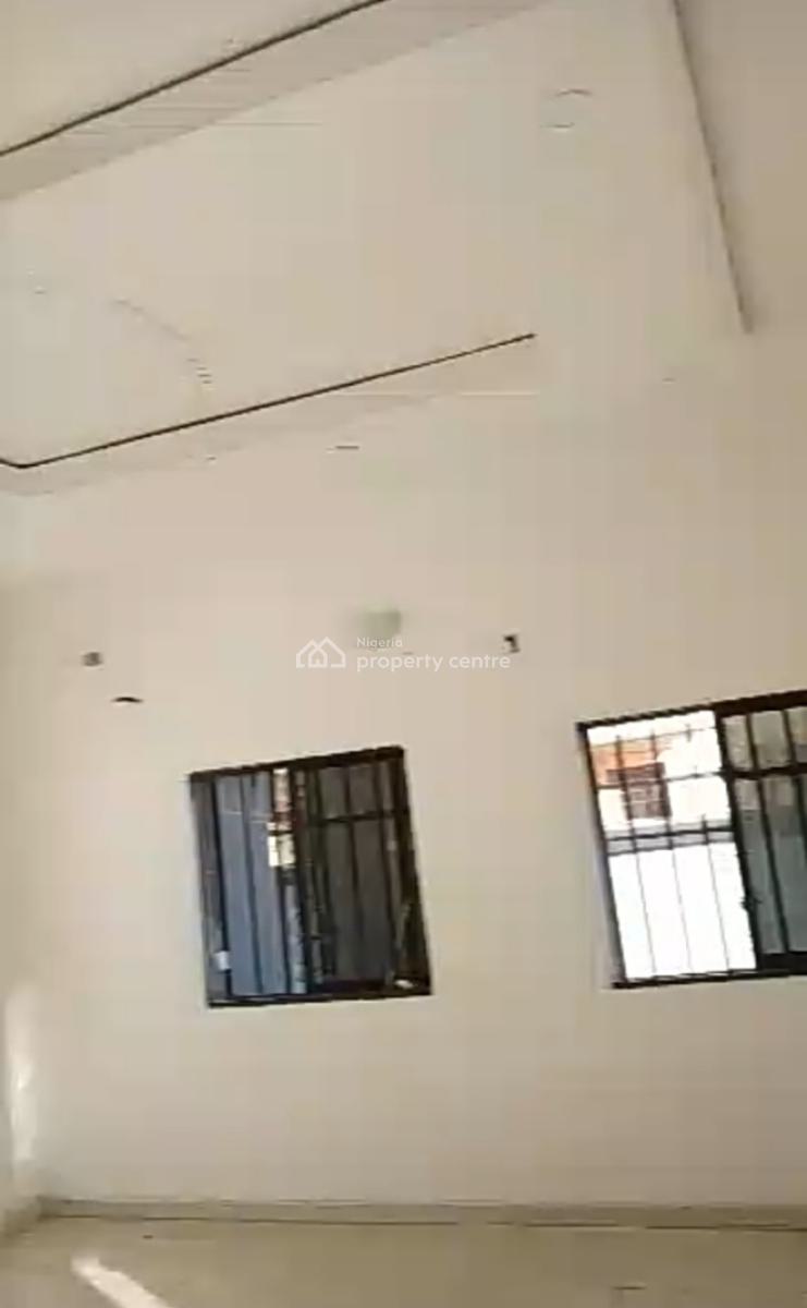 Large and Spacious 2 Bedroom Apartment {video Available}, Thomas Estate, Ajah, Lagos, Flat / Apartment for Rent