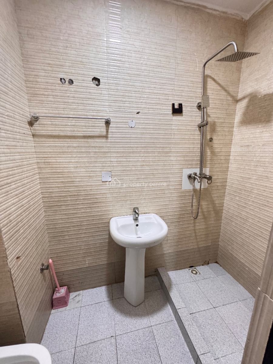 Luxuriously Serviced & Furnished One Bedroom W/ Swimming Pool and Gym, Osapa London, Osapa, Lekki, Lagos, Mini Flat (room and Parlour) for Rent