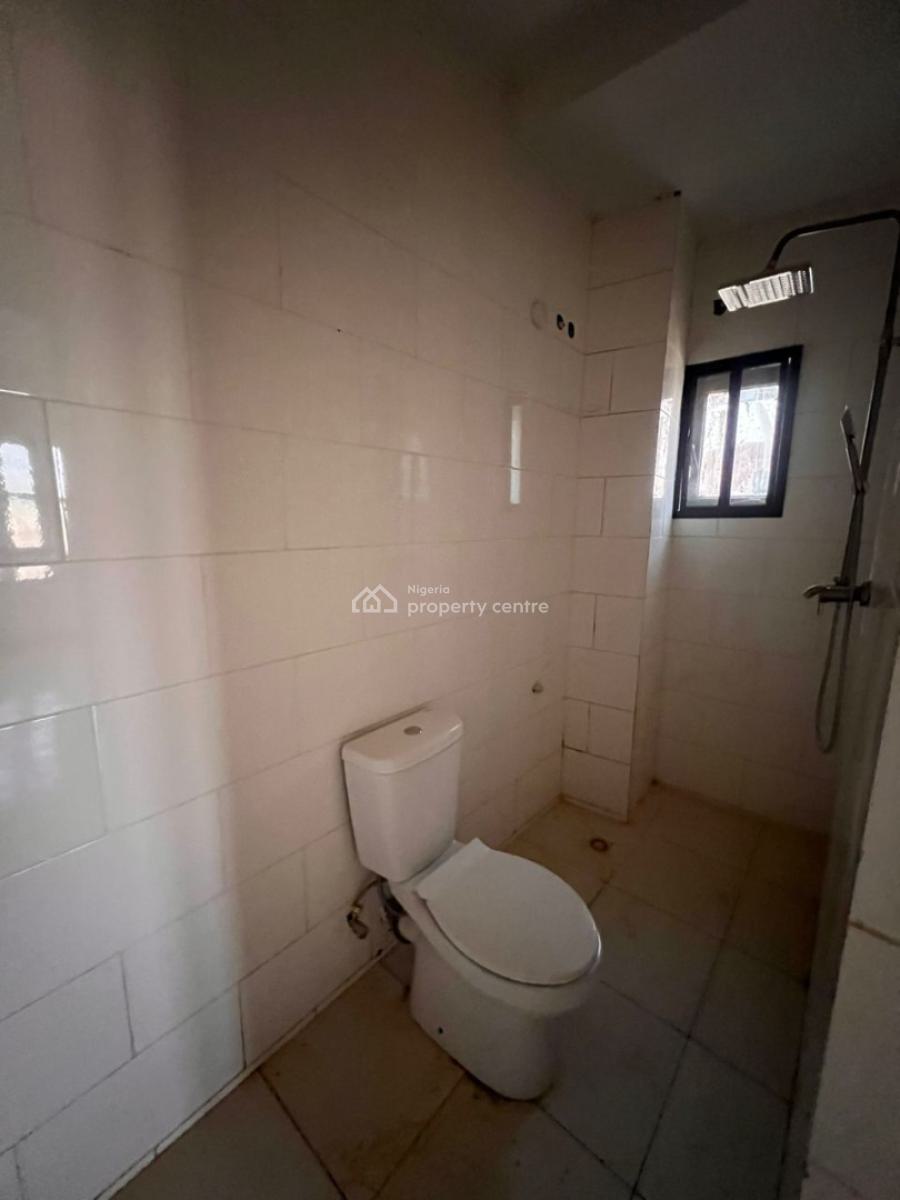 Massive 3 Bedrooms Flat in a Beautiful Estate on Fully Tarred Road, Area 1 Axis, Durumi, Abuja, House for Sale