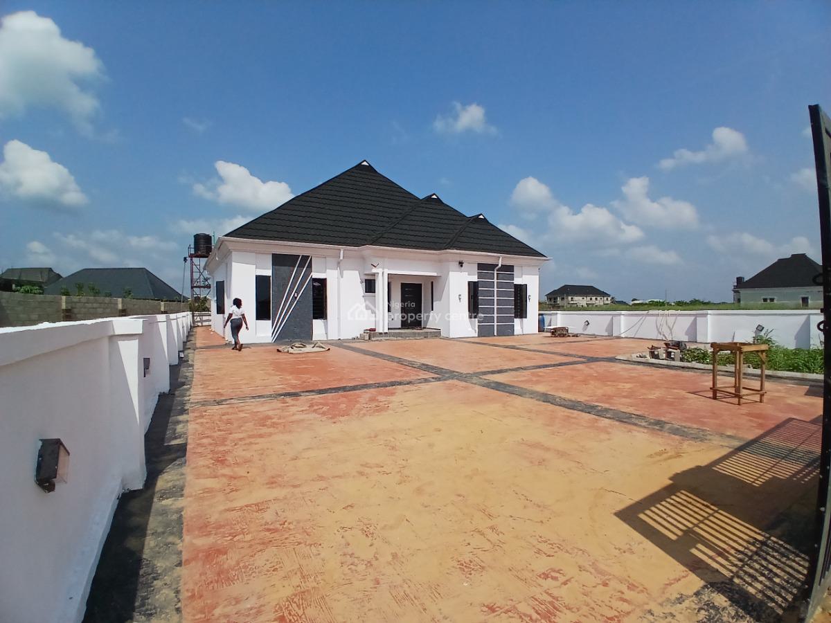 Spacious 3 Bedroom Fully Detached Bungalow on 500sqmbq, Mowe, Mowe Town, Ogun, Detached Bungalow for Sale