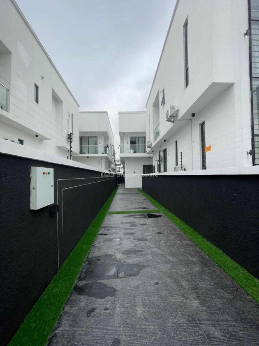 Lovely 4 Bedroom Semi Detached Duplex, Chevron, Lekki, Lagos, House for Sale
