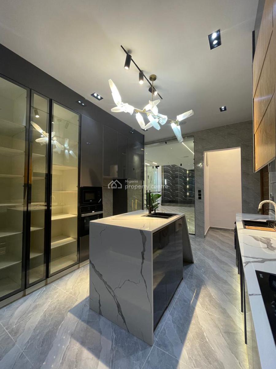 Gorgeous 5 Bedroom Duplex with a Gym, Bq M,and a Pool, Chevron, Lekki, Lagos, House for Sale