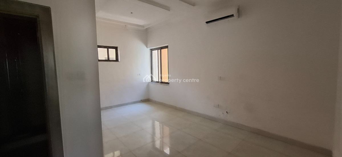 Standard 3 Bedroom Apartment with Bq, Main Guzape, Guzape District, Abuja, Flat / Apartment for Sale