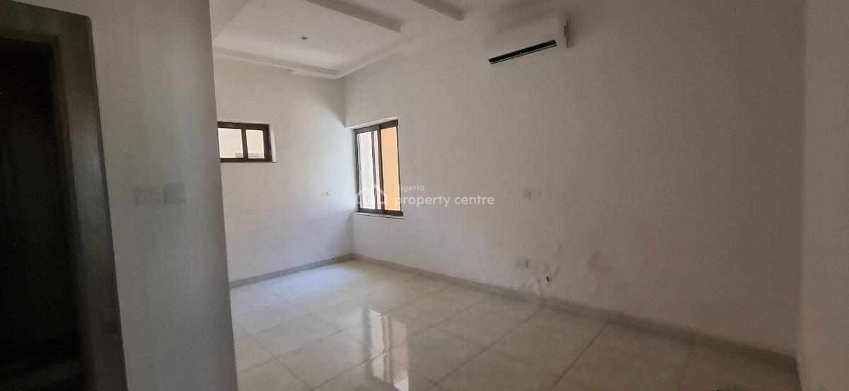 Standard 3 Bedroom Apartment with Bq, Main Guzape, Guzape District, Abuja, Flat / Apartment for Sale
