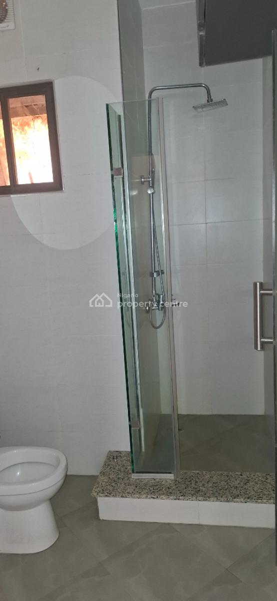 Standard 3 Bedroom Apartment with Bq, Main Guzape, Guzape District, Abuja, Flat / Apartment for Sale