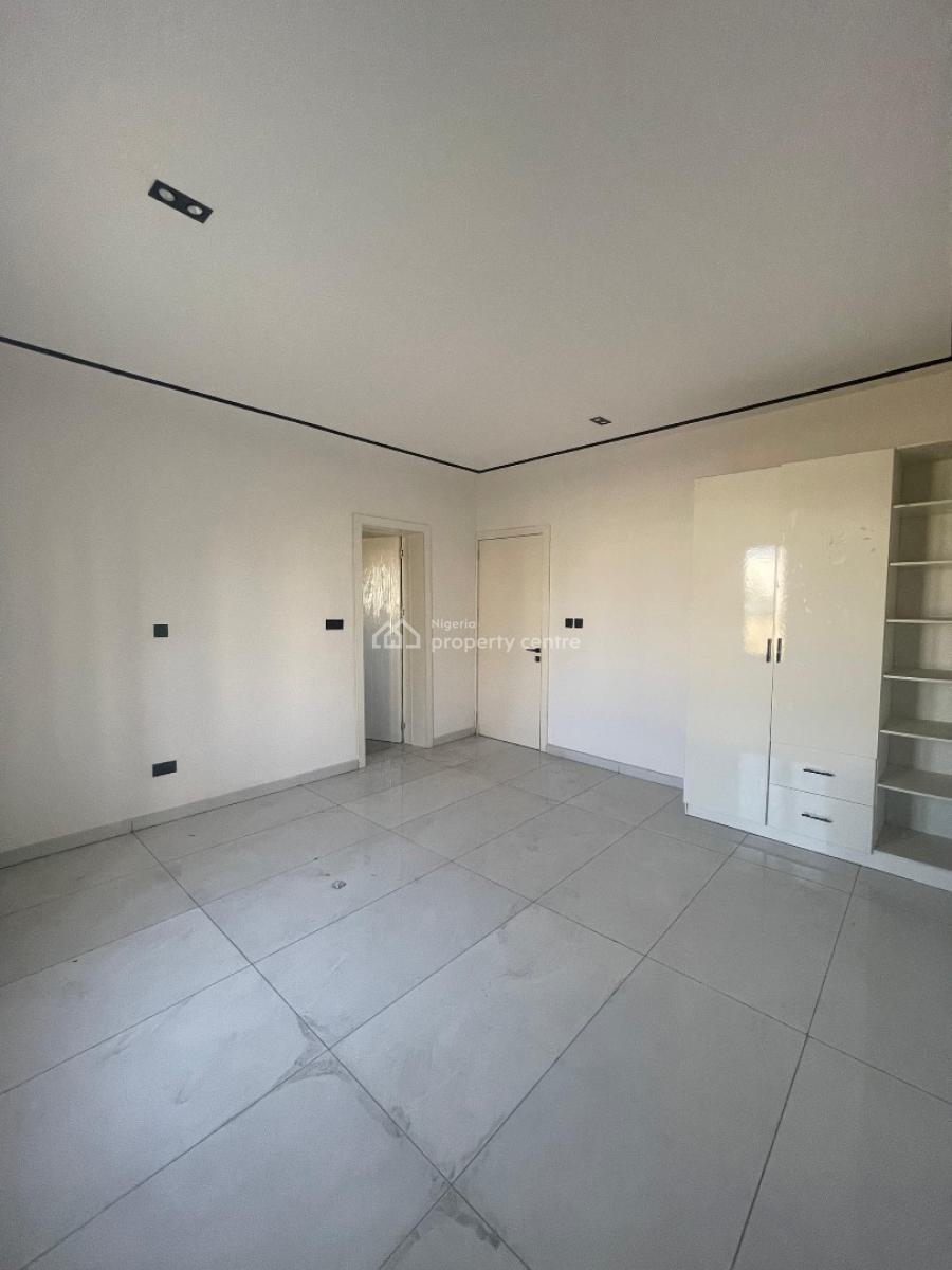 Aesthetic 4bedroom Terraced Duplex, Lekki Phase 1, Lekki, Lagos, Terraced Duplex for Sale