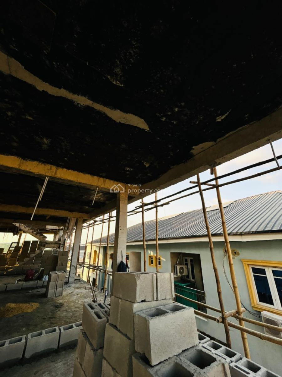 High-income Luxury Studio Apartment with Rooftop Lounge for Short-stay, 2 Mins From The University of Lagos, Akoka, Yaba, Lagos, Mini Flat (room and Parlour) for Sale