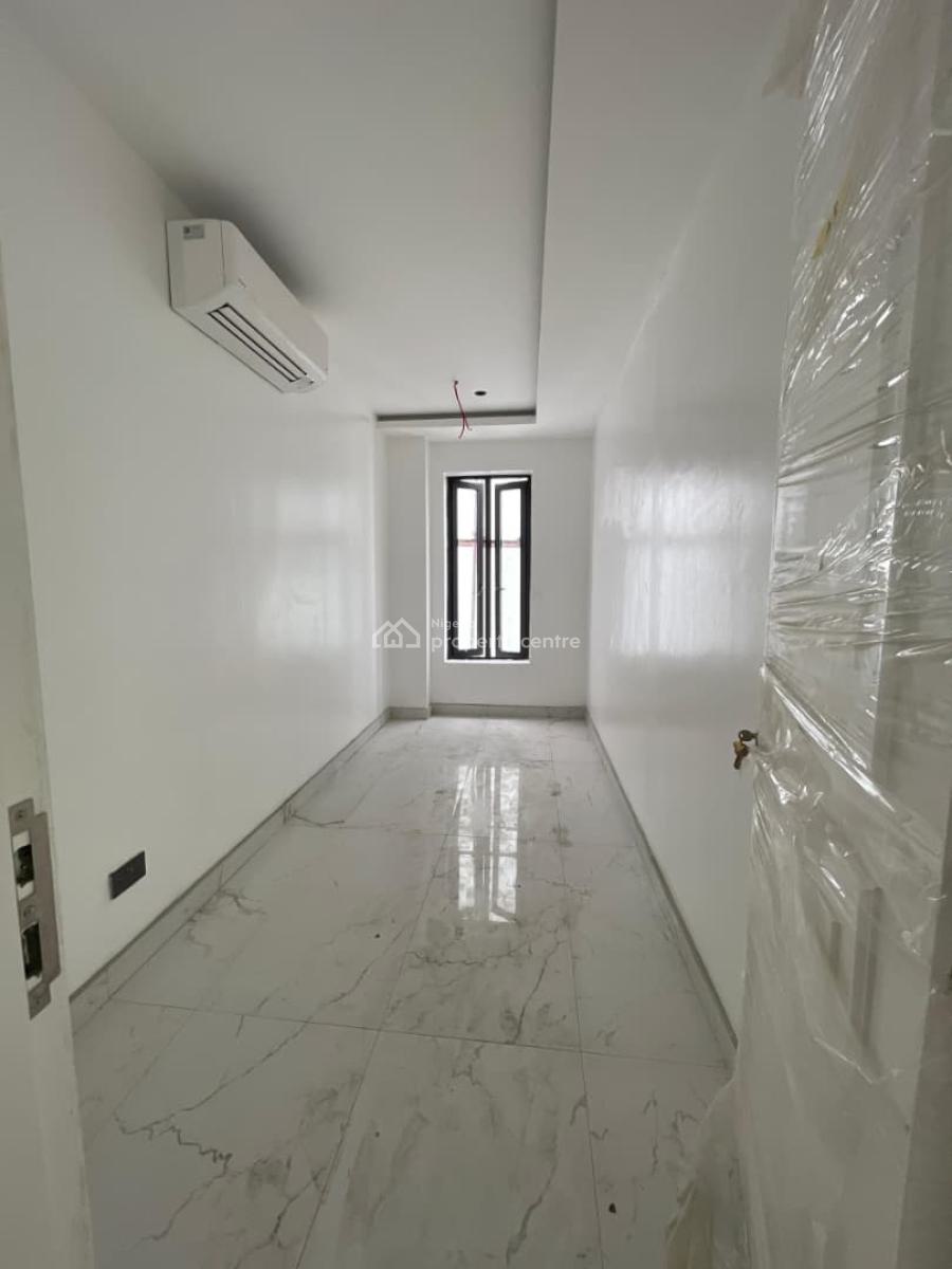 Spacious 6 Bedroom Fully Detached Duplex with Bq, Banana Island, Ikoyi, Lagos, Detached Duplex for Sale