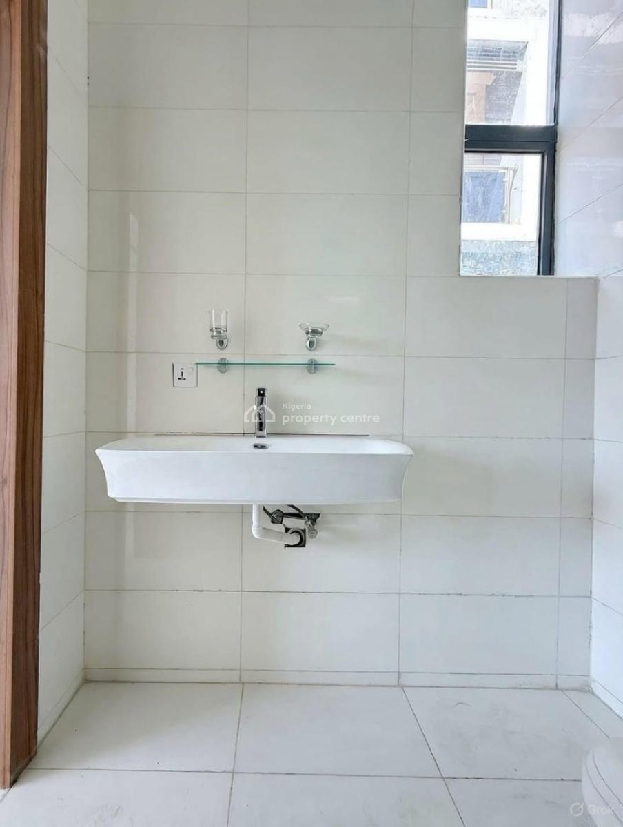 2 Bedroom Apartment, Oniru, Victoria Island (vi), Lagos, Block of Flats for Sale