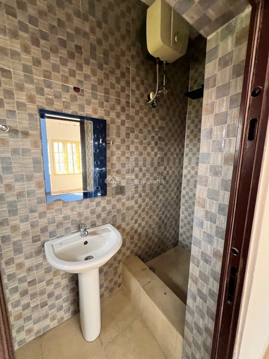a Standard 3bedroom Flat, Opposite Sky Mall Peninsula Ajah  Lagos, Lekki Phase 2, Lekki, Lagos, Flat / Apartment for Rent