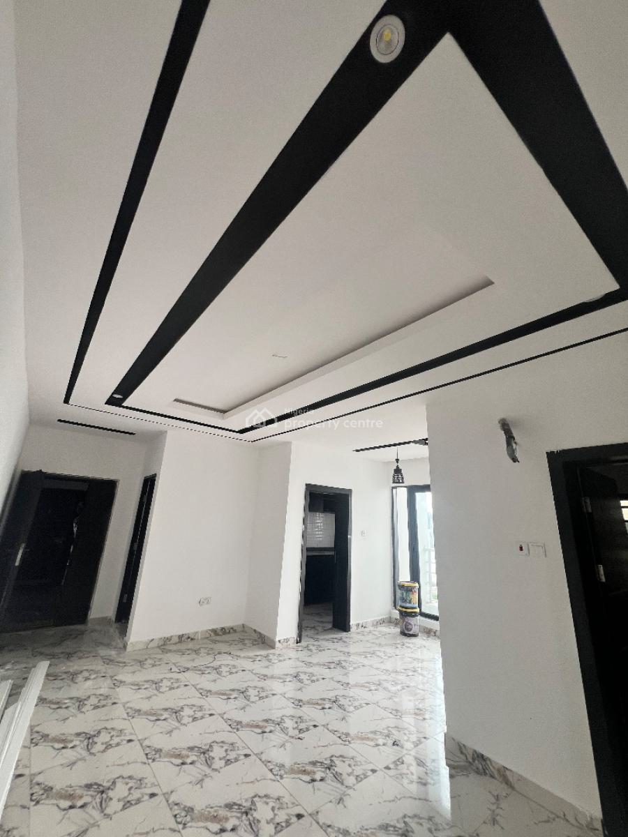 a Well Built 2 Bedroom, By Sunshine Garden Opposite Sky Mall  Ajah, Lekki Phase 2, Lekki, Lagos, Flat / Apartment for Rent