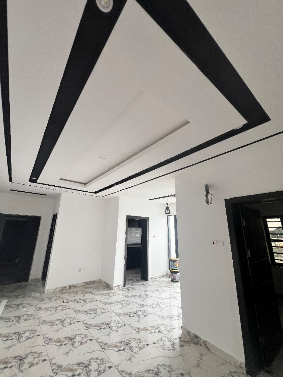 a Well Built 2 Bedroom, By Sunshine Garden Opposite Sky Mall  Ajah, Lekki Phase 2, Lekki, Lagos, Flat / Apartment for Rent