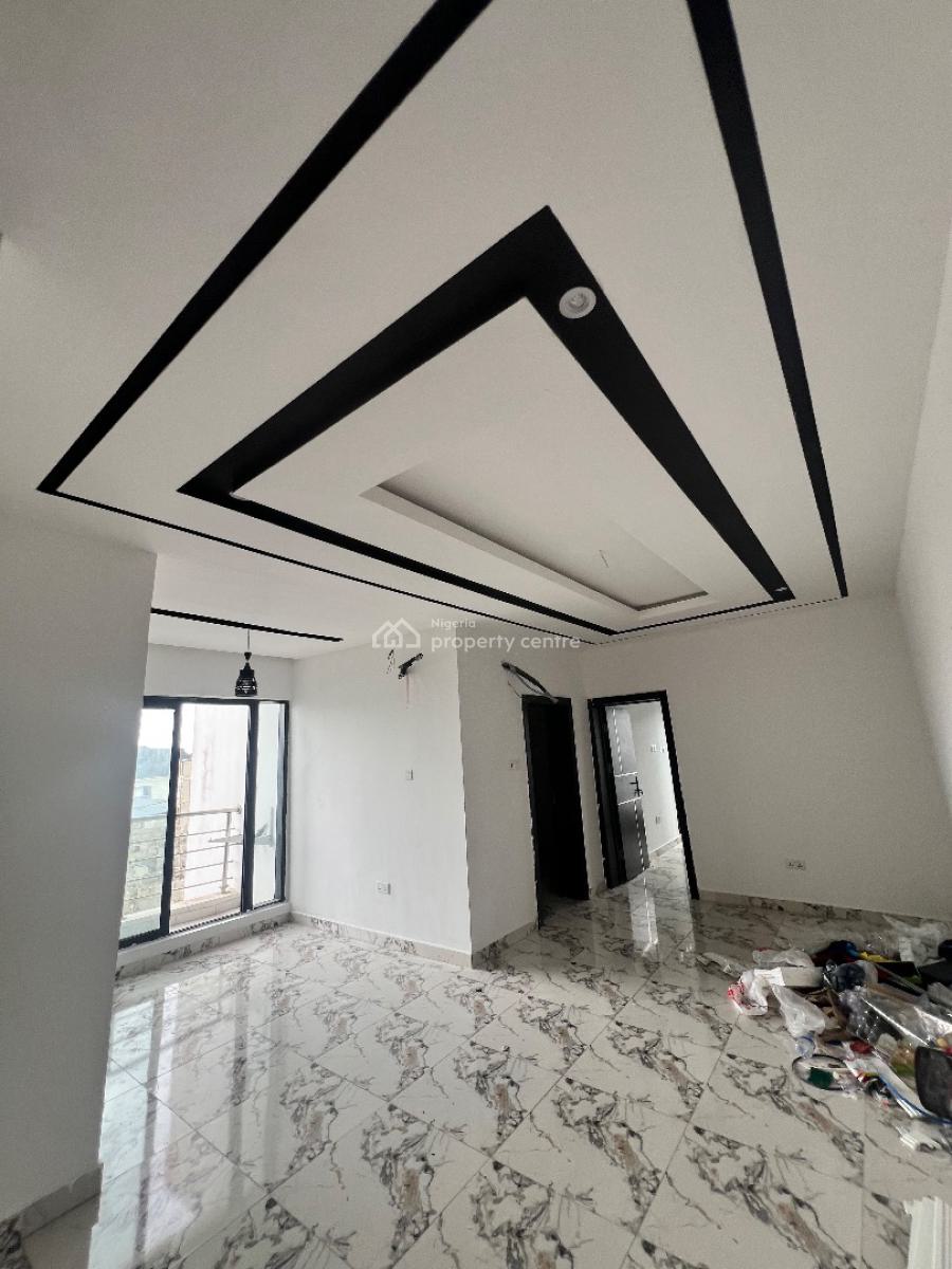 a Well Built 2 Bedroom, By Sunshine Garden Opposite Sky Mall  Ajah, Lekki Phase 2, Lekki, Lagos, Flat / Apartment for Rent