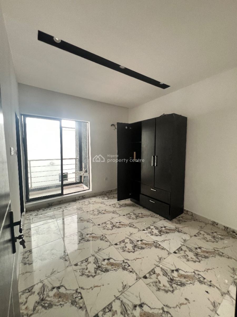 a Well Built 2 Bedroom, By Sunshine Garden Opposite Sky Mall  Ajah, Lekki Phase 2, Lekki, Lagos, Flat / Apartment for Rent