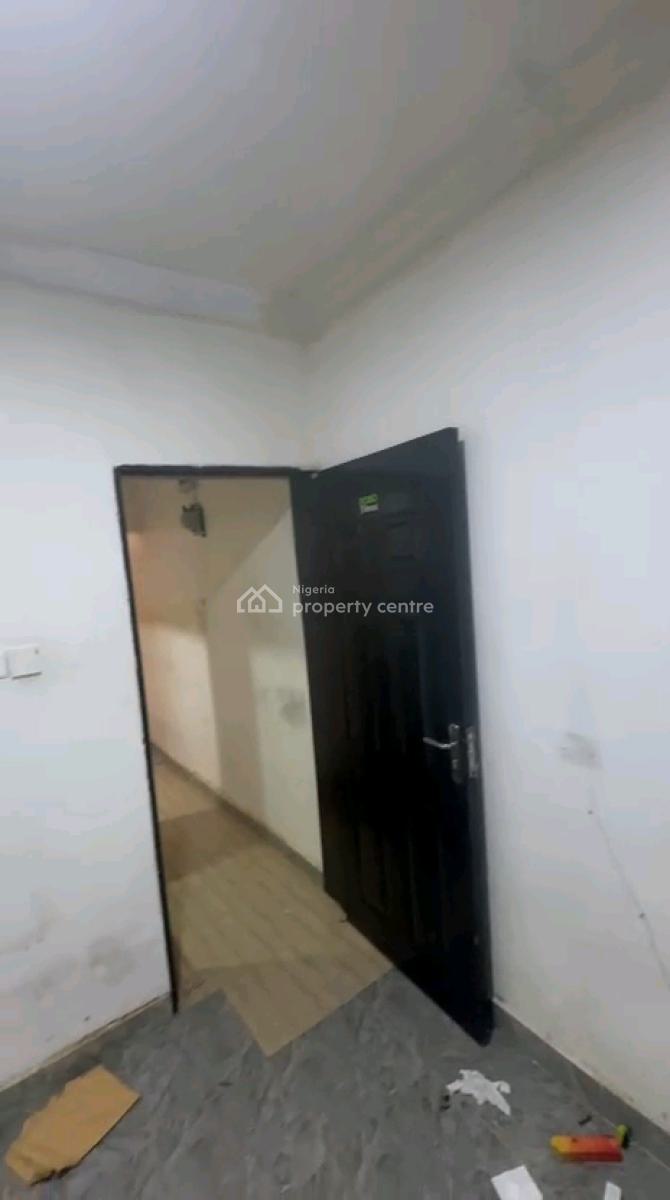 Decent Spacious Mini Flat Ground Floor, Soluyi, Gbagada, Lagos, Mini Flat (room and Parlour) for Rent