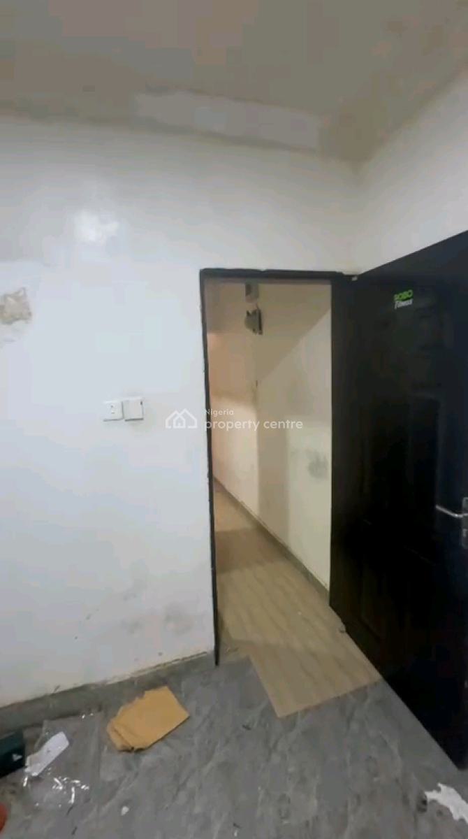 Decent Spacious Mini Flat Ground Floor, Soluyi, Gbagada, Lagos, Mini Flat (room and Parlour) for Rent