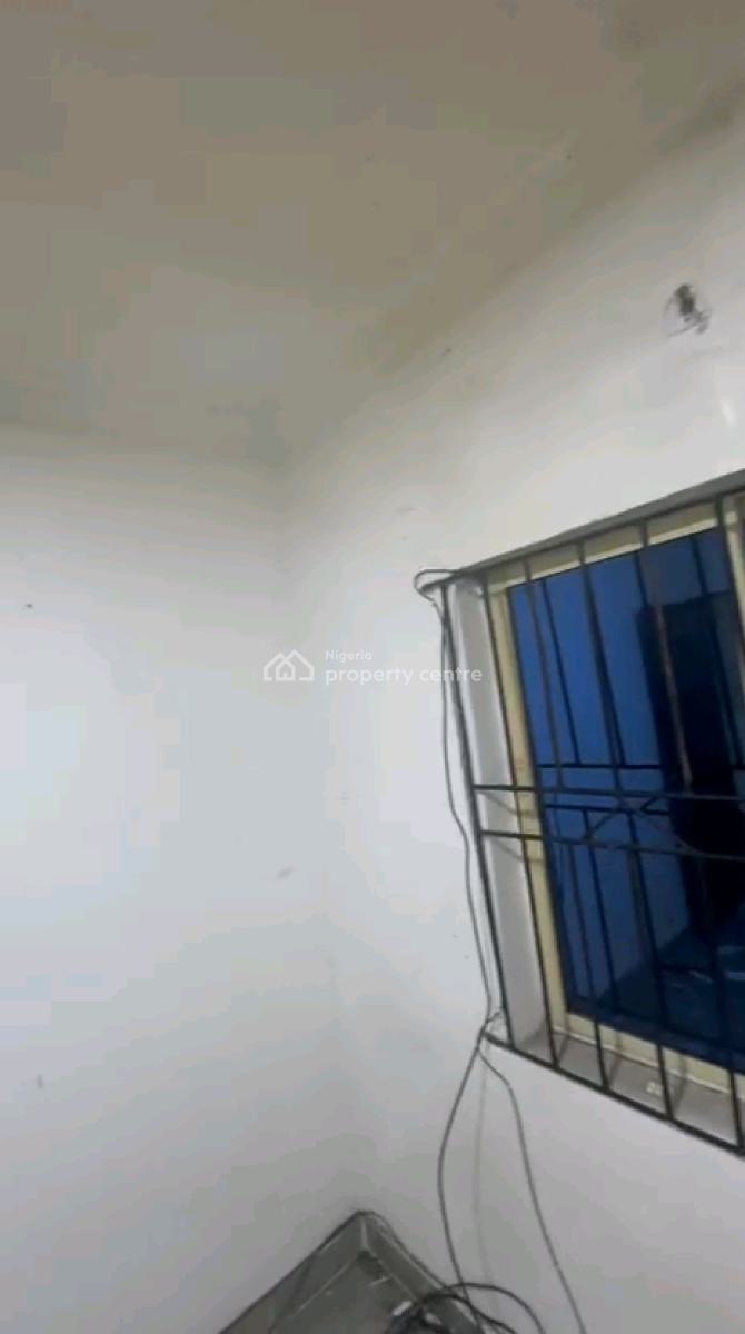 Decent Spacious Mini Flat Ground Floor, Soluyi, Gbagada, Lagos, Mini Flat (room and Parlour) for Rent