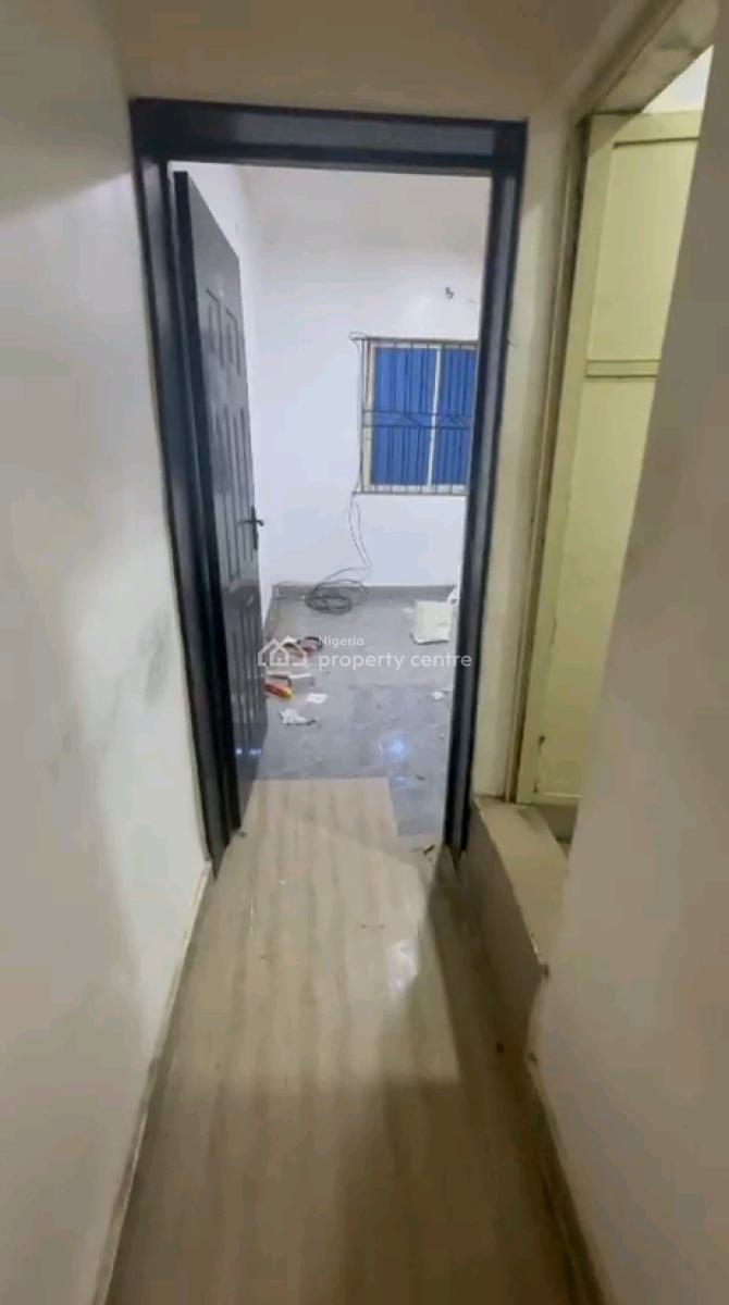 Decent Spacious Mini Flat Ground Floor, Soluyi, Gbagada, Lagos, Mini Flat (room and Parlour) for Rent