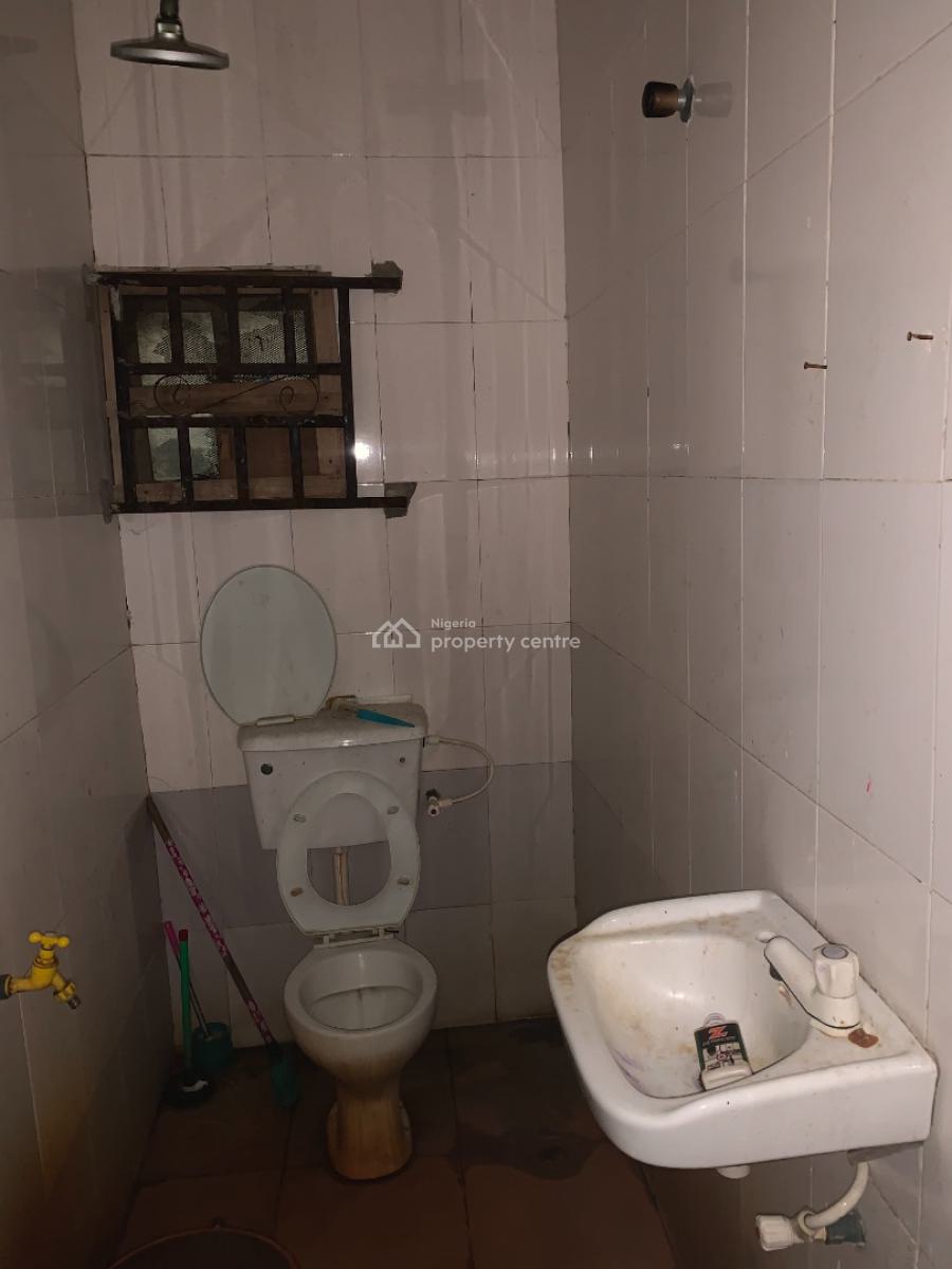 Mini Flat Upstairs, Abijo Gra, Ajah, Lagos, Mini Flat (room and Parlour) for Rent