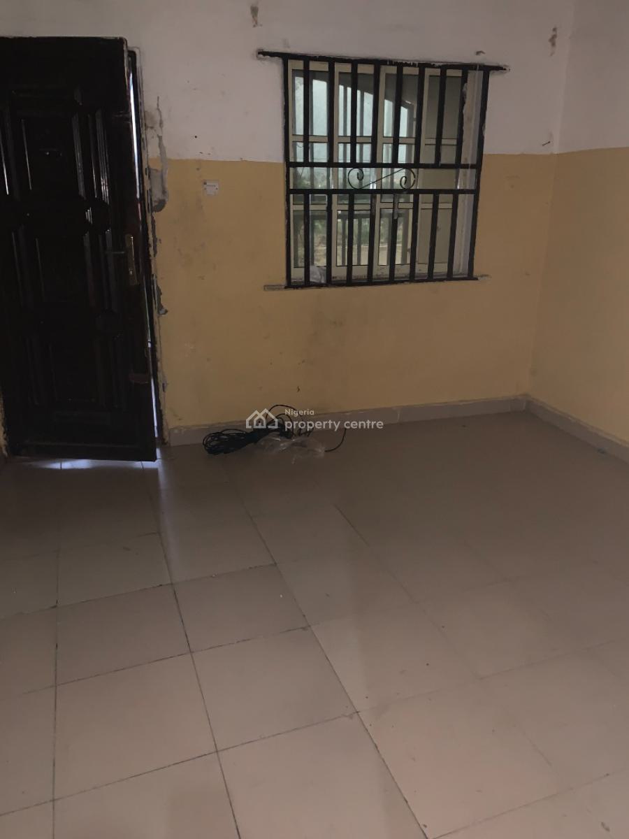 Mini Flat Upstairs, Abijo Gra, Ajah, Lagos, Mini Flat (room and Parlour) for Rent