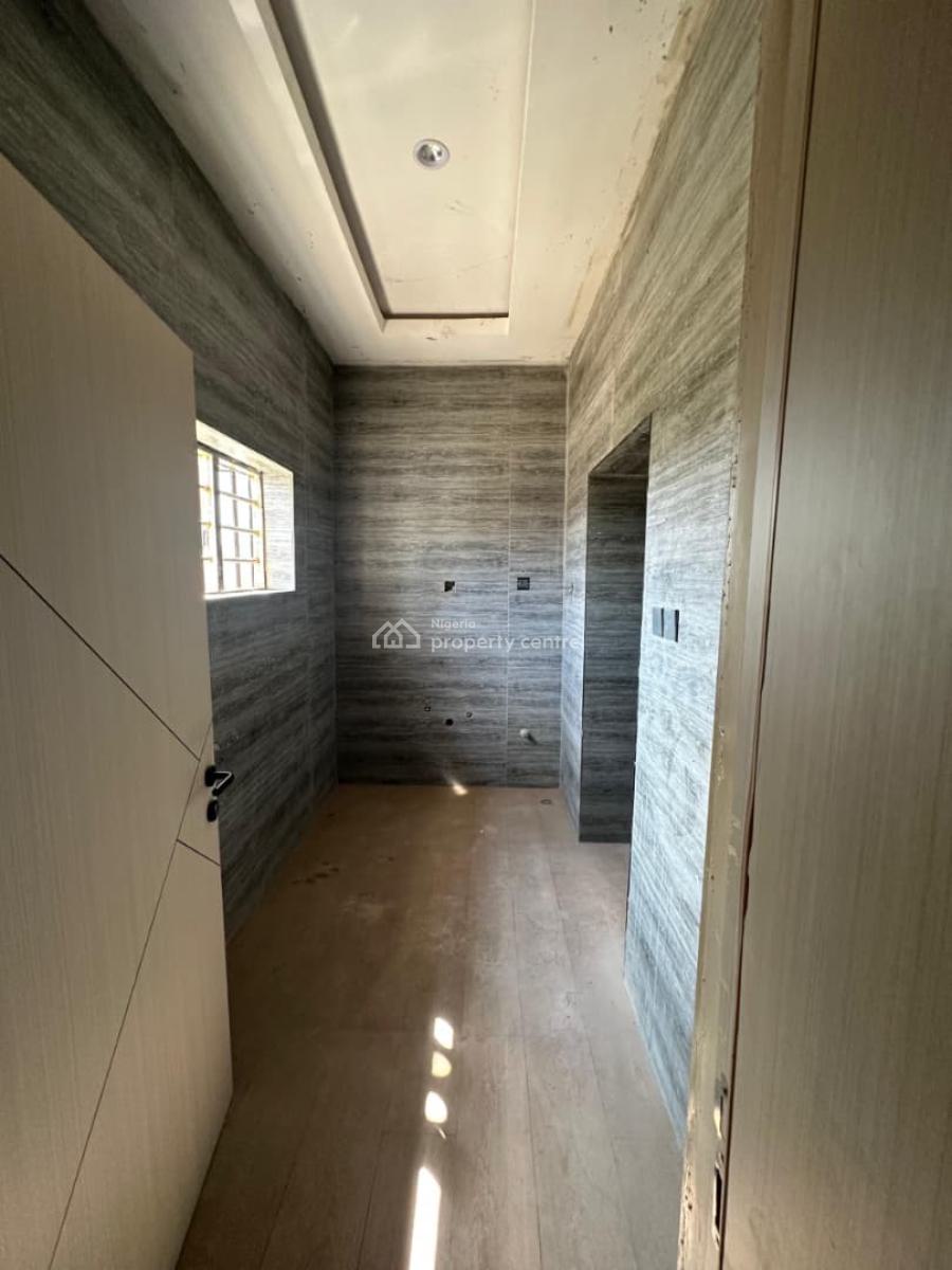 Spacious 3 Bedroom Fully Detached Duplex with Swimming Pool & Cinema, Lugbe District, Abuja, Detached Duplex for Sale