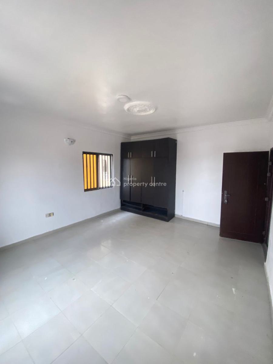 1bedroom Mini Flat with a Personal Standard Kitchen. (self-serviced), Off New Road/off Alpha Beach Road, Lekki, Lagos, Mini Flat (room and Parlour) for Rent