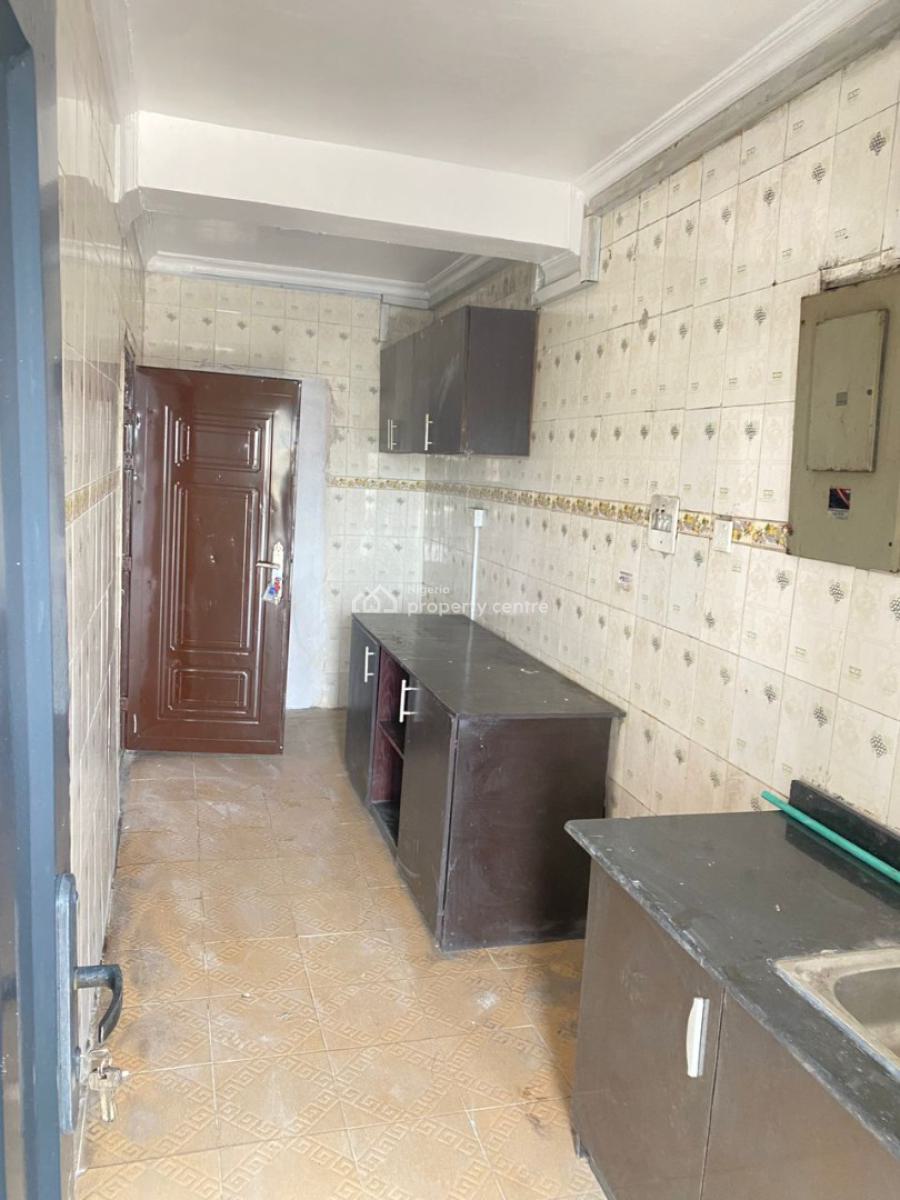1bedroom Mini Flat with a Personal Standard Kitchen. (self-serviced), Off New Road/off Alpha Beach Road, Lekki, Lagos, Mini Flat (room and Parlour) for Rent