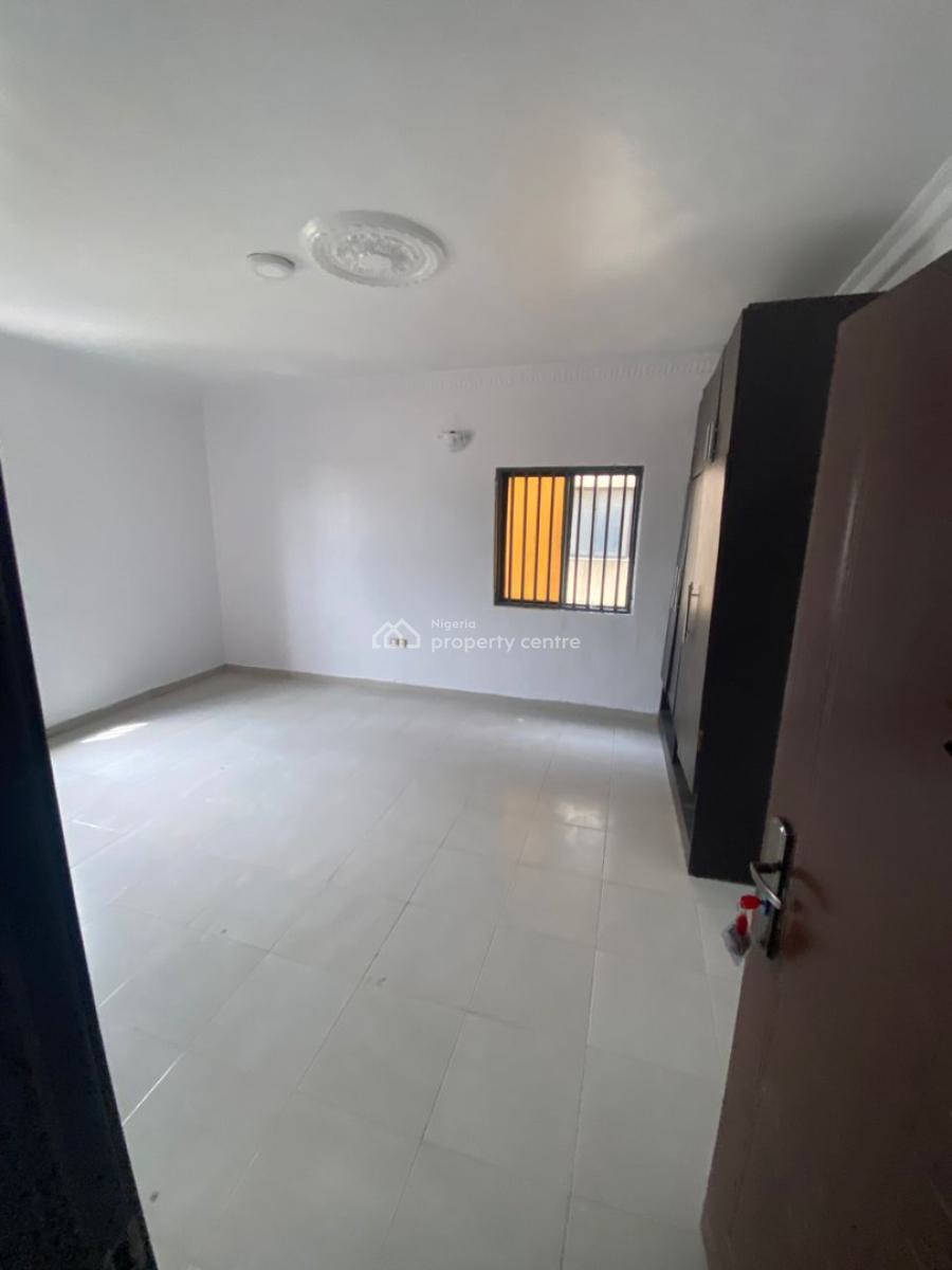 1bedroom Mini Flat with a Personal Standard Kitchen. (self-serviced), Off New Road/off Alpha Beach Road, Lekki, Lagos, Mini Flat (room and Parlour) for Rent